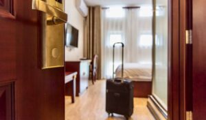 Read more about the article Awayz Review: The Best Hotel Reward Tool?