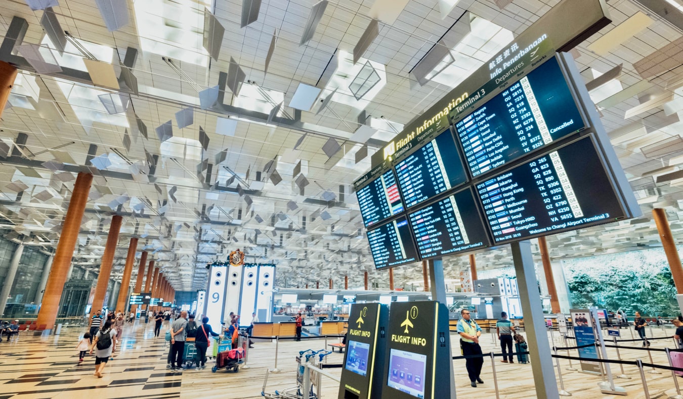 You are currently viewing 5 Myths About Booking a Flight that You Need to Ignore