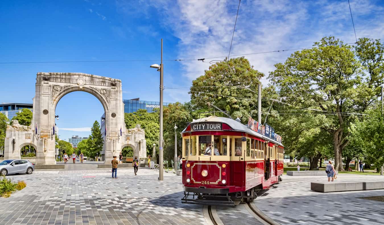 You are currently viewing Where to Stay in Christchurch: The Best Neighborhoods for Your Visit