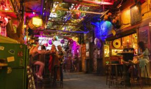 Read more about the article The Best Ruin Bars of Budapest